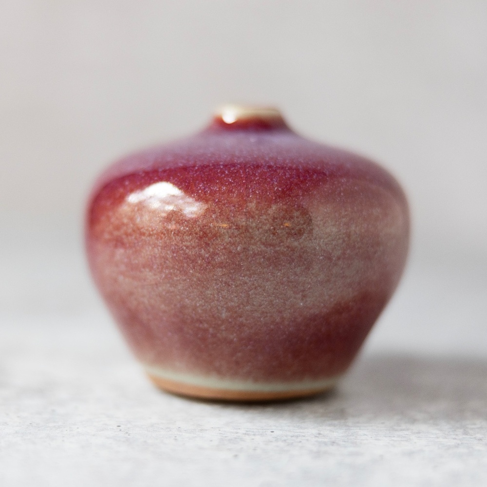 Laslo Mikasa Japan pottery ceramic bud vase ombre purple red glazed small 2.5"